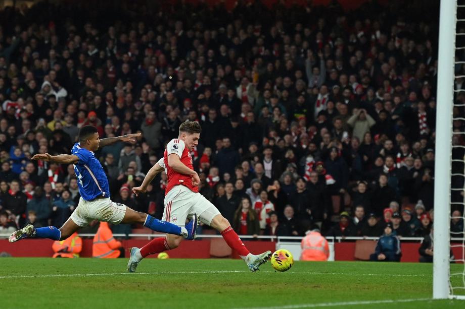 pg电子-英超-苏比门迪破门约克雷斯两球 阿森纳三球完胜